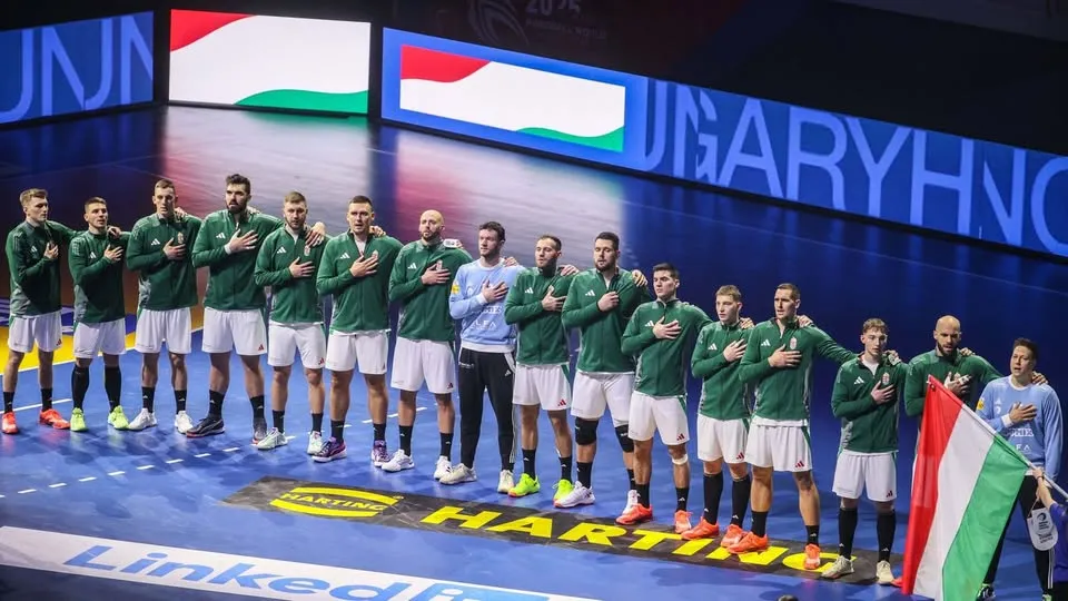 Férfi kézilabda meccsnézés a Sercegőben